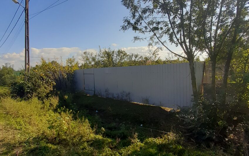 Bacova – Casa  3  Camere – Anexa