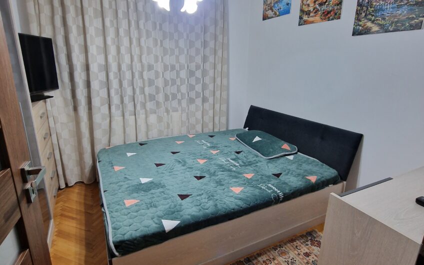 Girocului- Apartament 3 camere- etajul 1- renovat