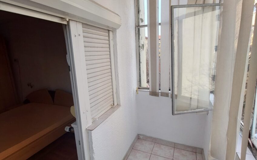 Aradului – Apartament 3  Camere