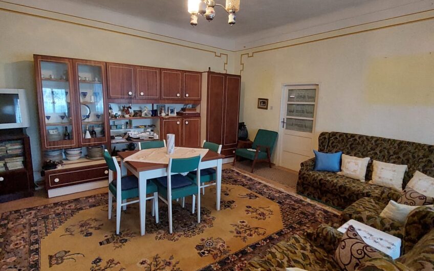 Sanandrei – Casa   4   Camere – Anexe – Teren