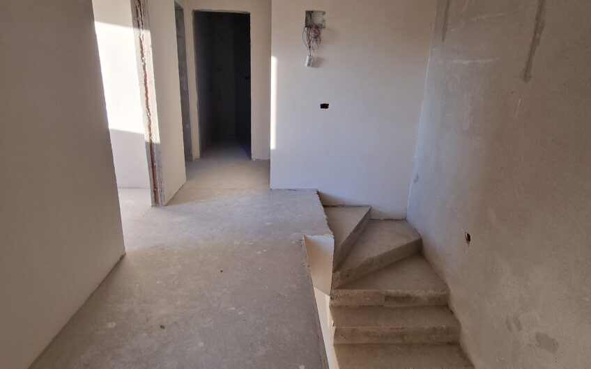 Ghiroda-Duplex- la cheie- 5 camere- 115 mp utili- finisaje la alegere