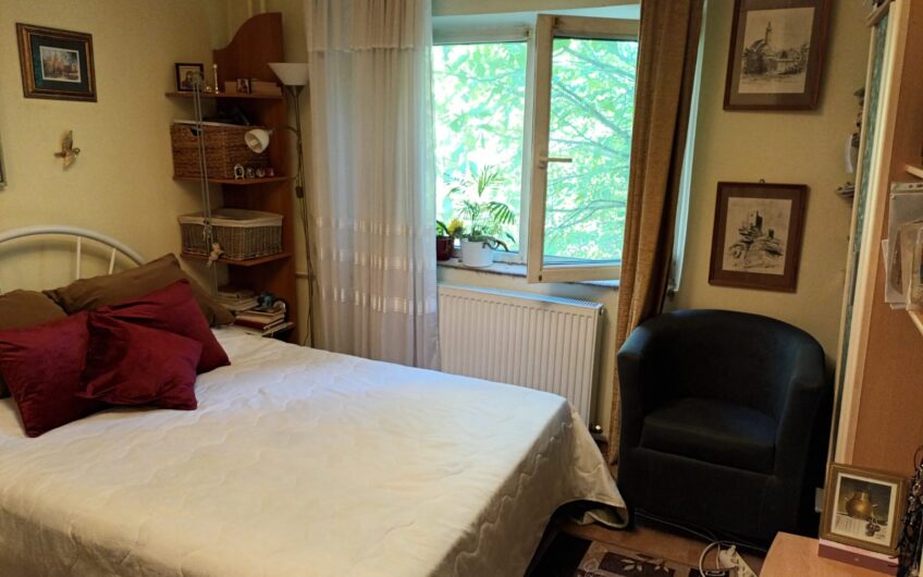 Girocului- Parter – 3 camere- 70 mp si boxa 17 mp
