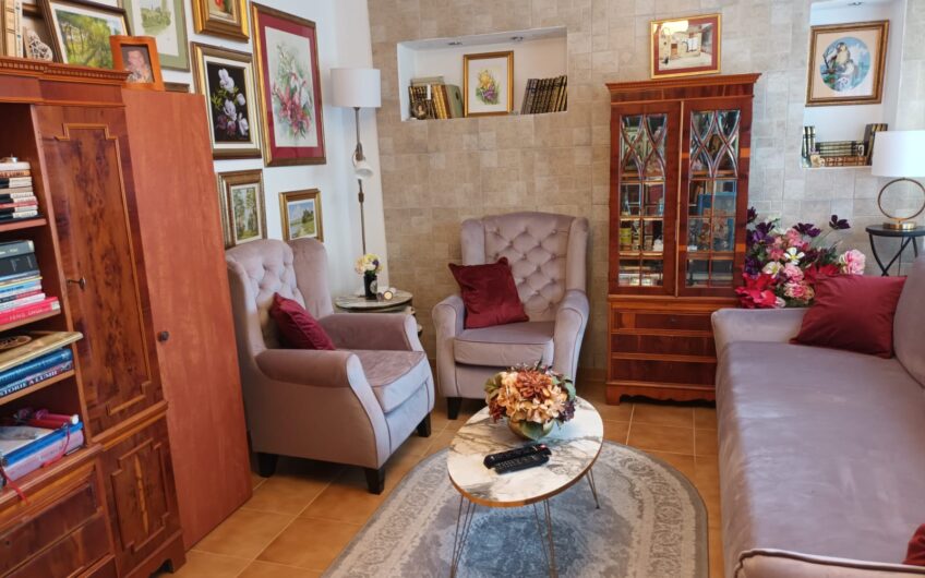 Girocului- Parter – 3 camere- 70 mp si boxa 17 mp