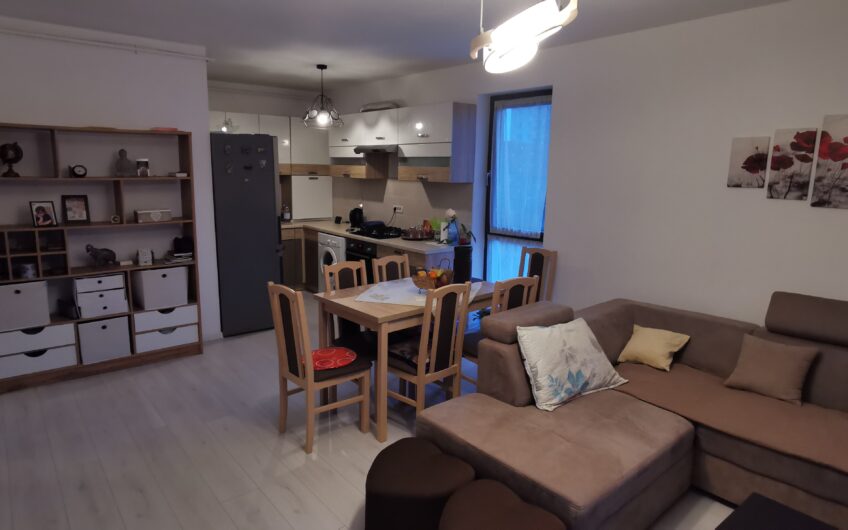 Aradului Est – Ap 2 cam – Su:56mp+6mp balcon – Centrala proprie – Loc de parcare