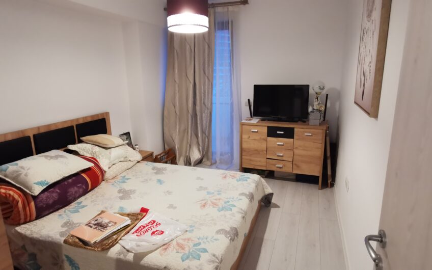 Aradului Est – Ap 2 cam – Su:56mp+6mp balcon – Centrala proprie – Loc de parcare