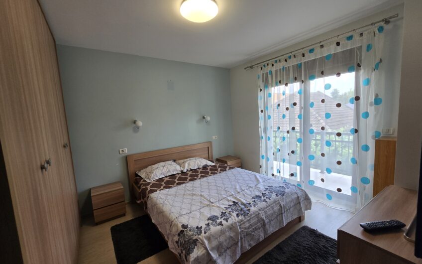 Aradului- 3 camere- etaj 1- parcare