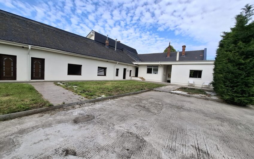 Comision 0 !!!   Mehala  – Casa  10  Camere – Teren Generos