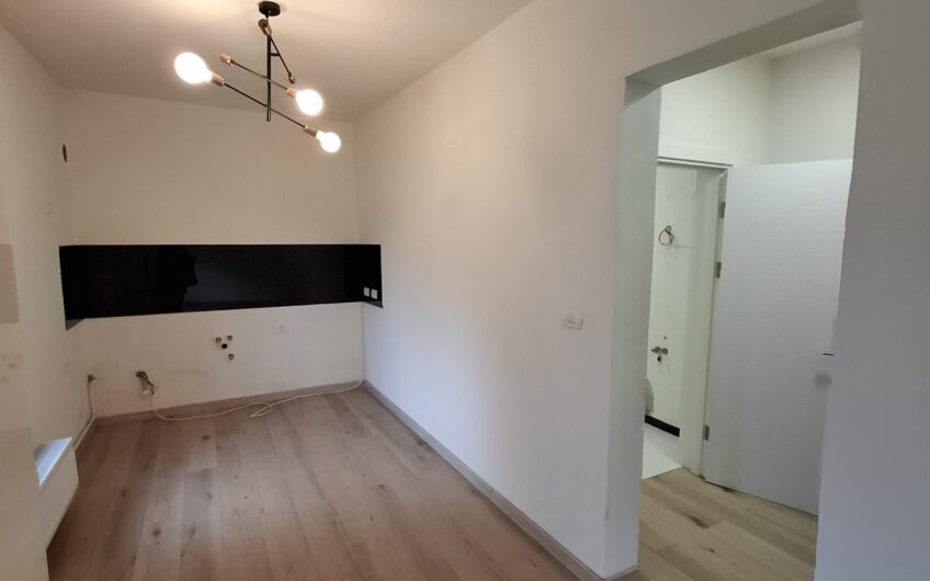 Comision 0 !!!   Mehala  – Casa  10  Camere – Teren Generos