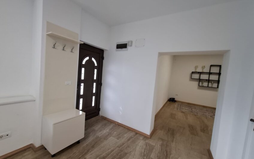 Comision 0 !!!   Mehala  – Casa  10  Camere – Teren Generos