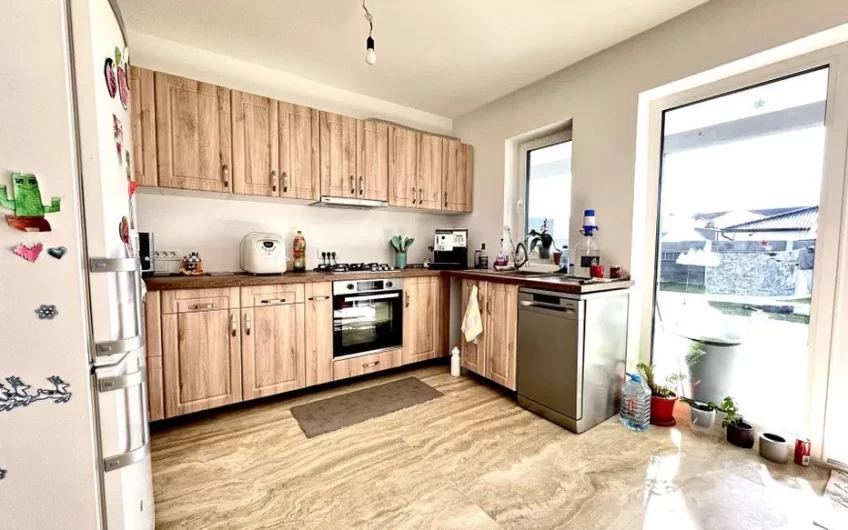 Sanandrei – Duplex 4 Camere – Parter – Teren 410 mp