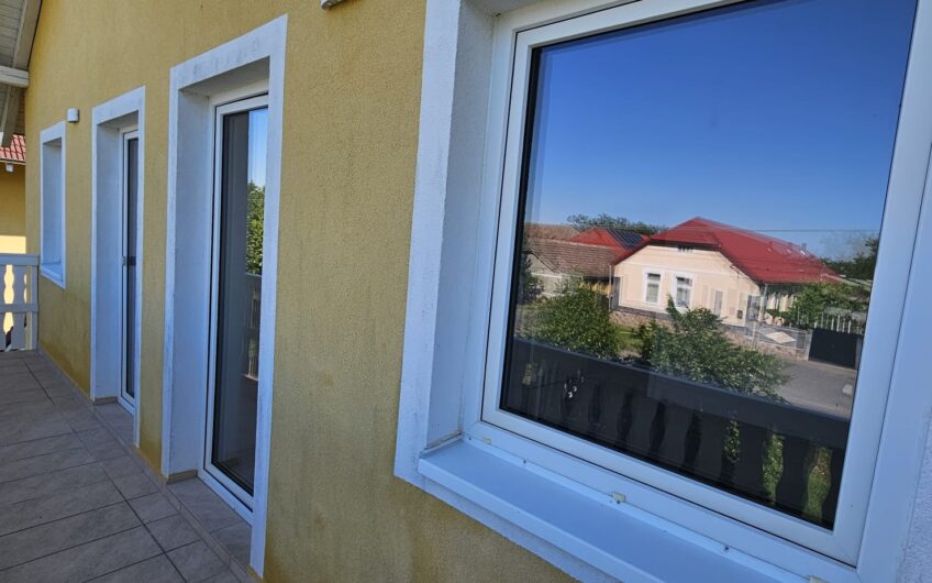 Dudestii Noi – Casa 7 Camere – Proiect  2  Familii