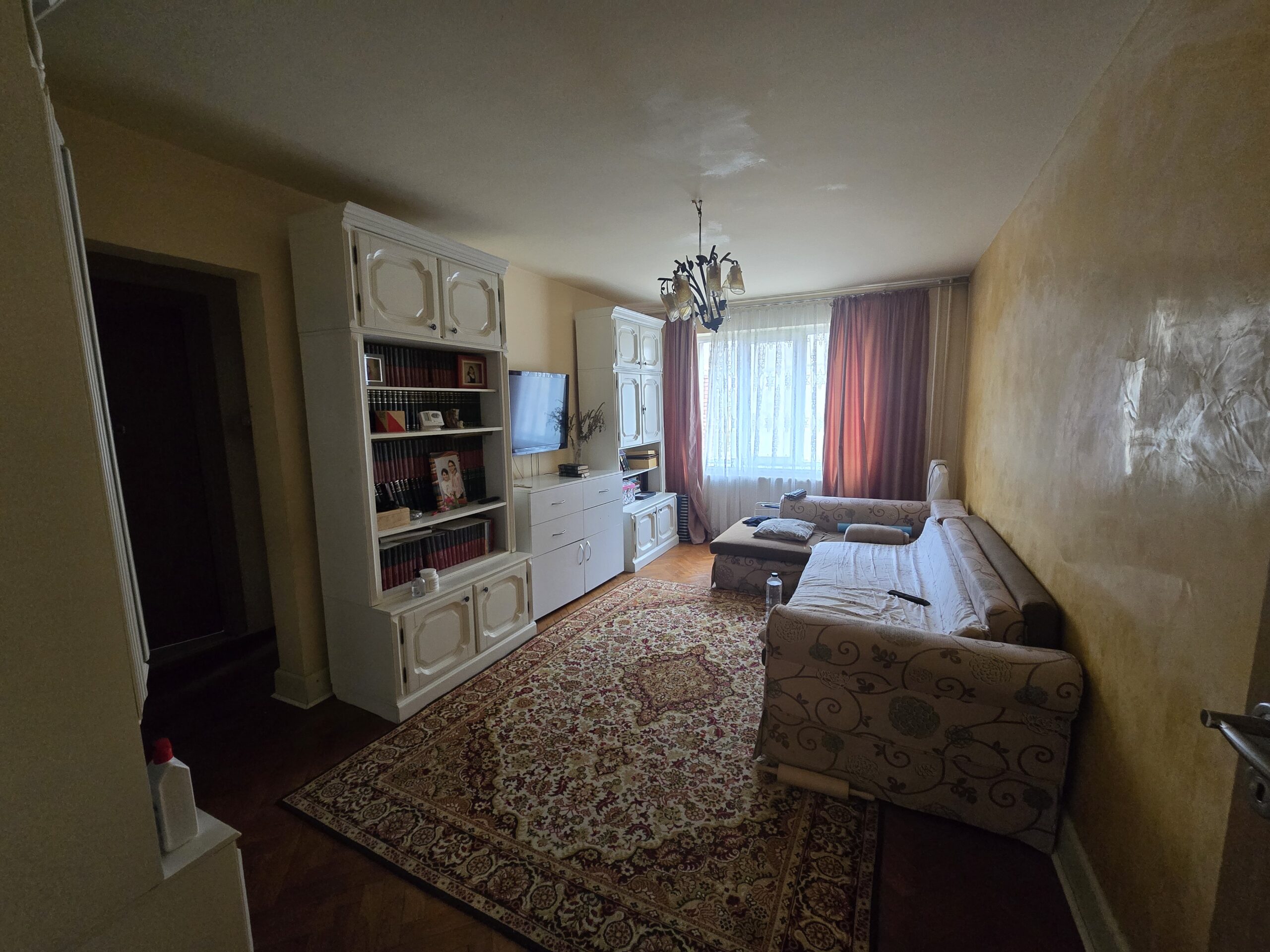 Spitalul Judetean- Stadion- 4 camere- etajul 3 -Pet Friendly
