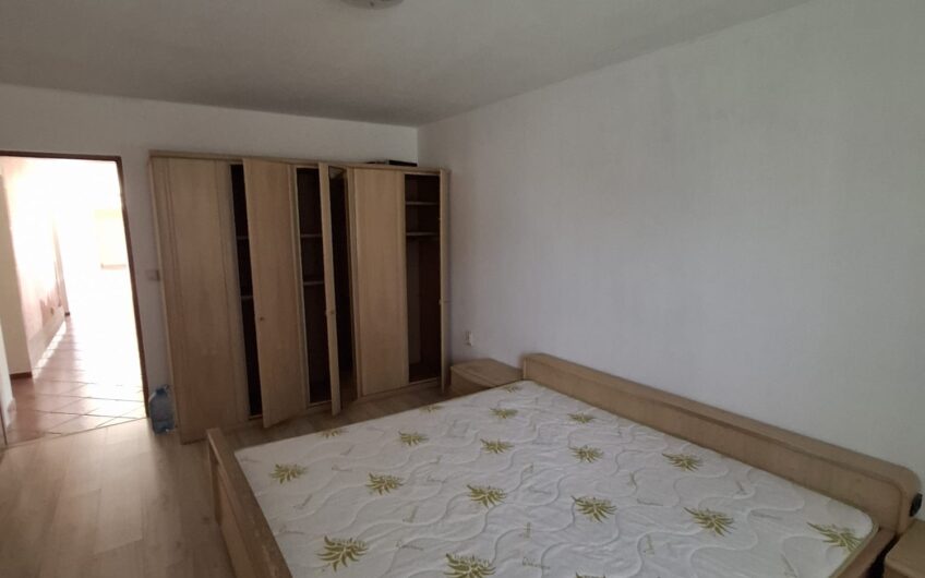Sanandrei – Central – Casa 4 Camere
