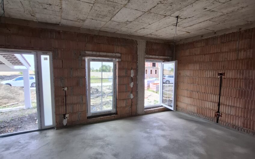 Sanandrei – Duplex 4 Camere – Vatra Satului