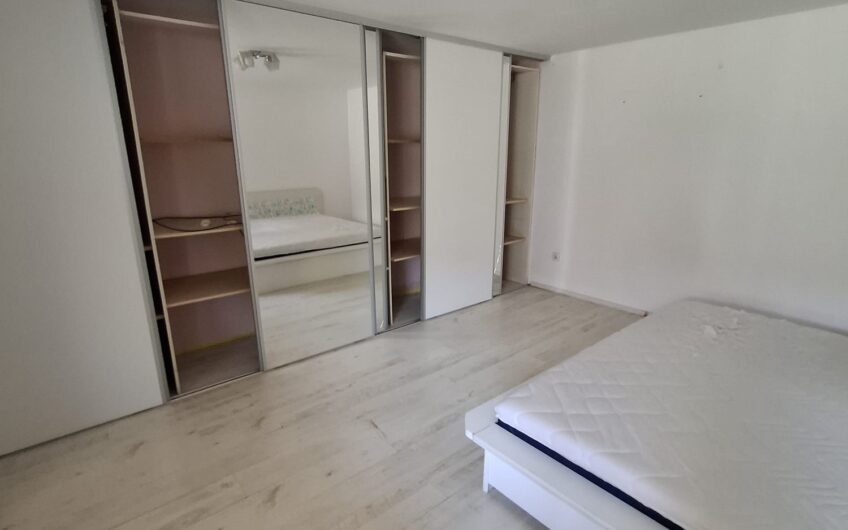 Sanandrei – Central – Casa 4 Camere