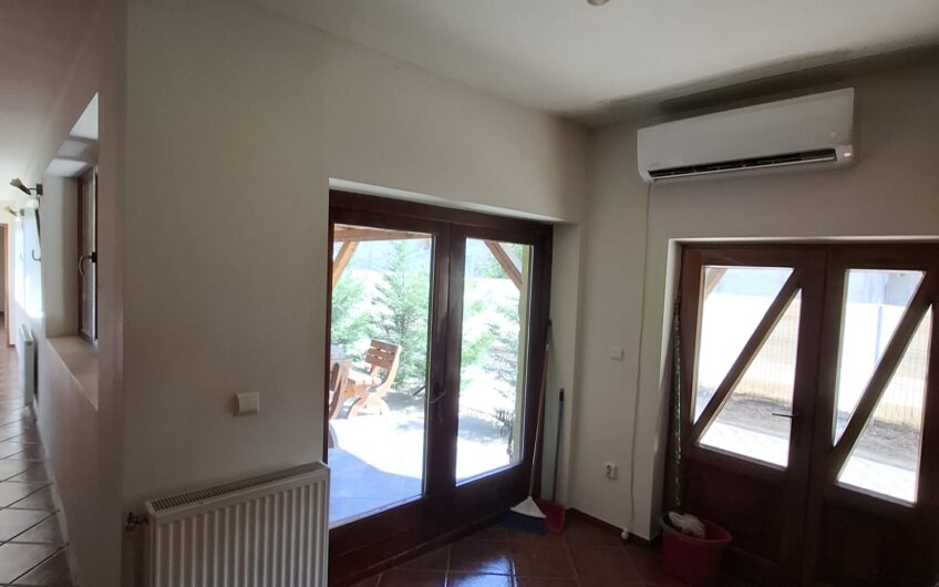 Sanandrei – Central – Casa 4 Camere