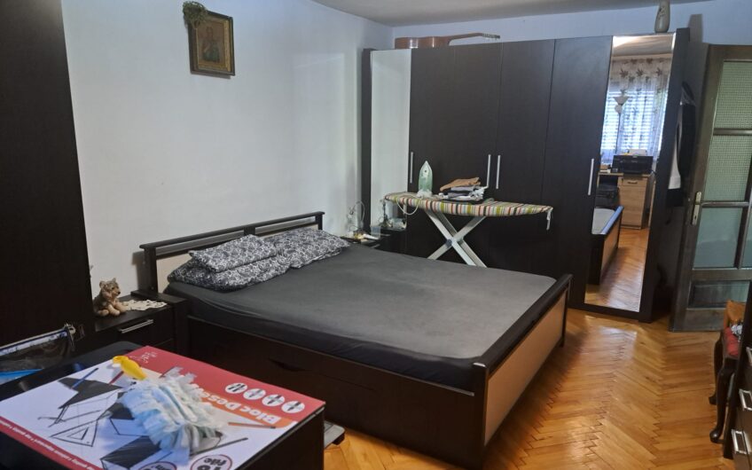 Ocazie!!!  Deva – Vila 8 Camere [ P+E1+E2 ]– Proiect 2 Familii