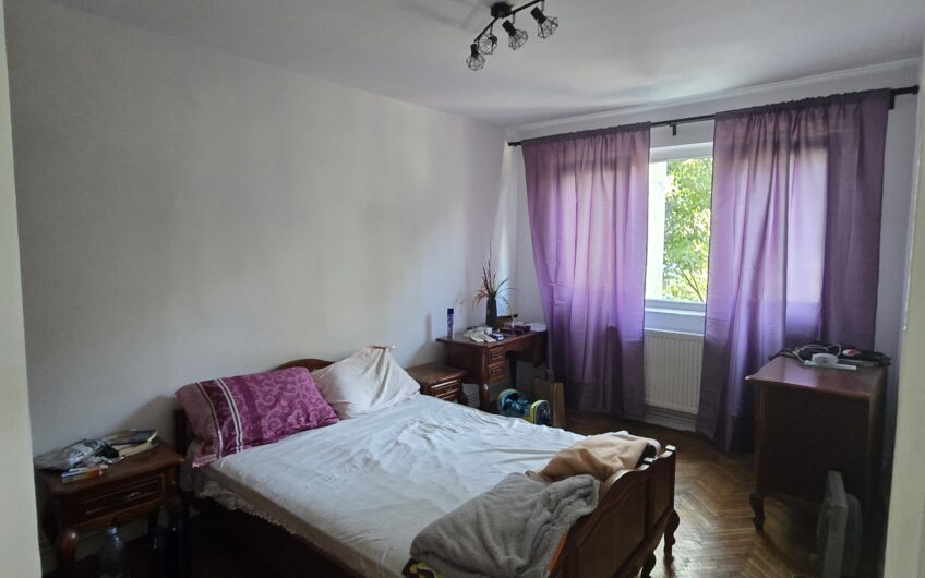 Sagului- P-ta Doina- 3 camere-Decomandat-et 2