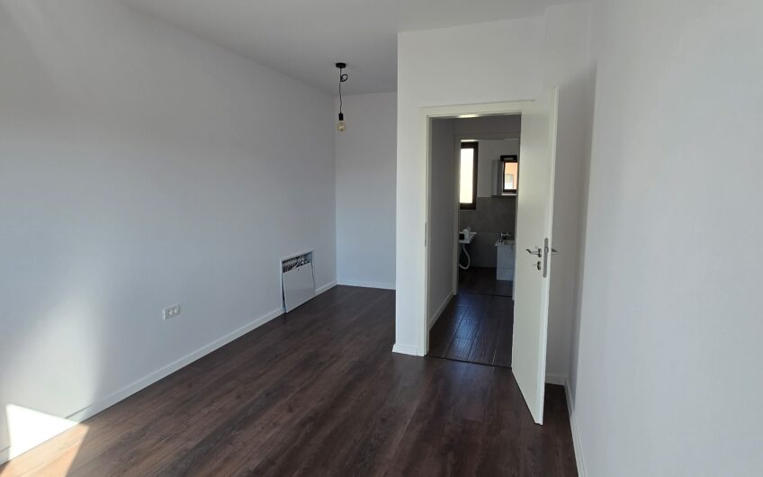 Giroc- Casa 4 camere- Prima inchiriere- Vatra satului