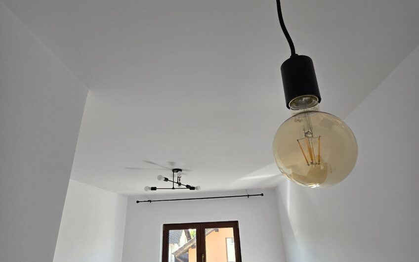Giroc- Casa 4 camere- Prima inchiriere- Vatra satului