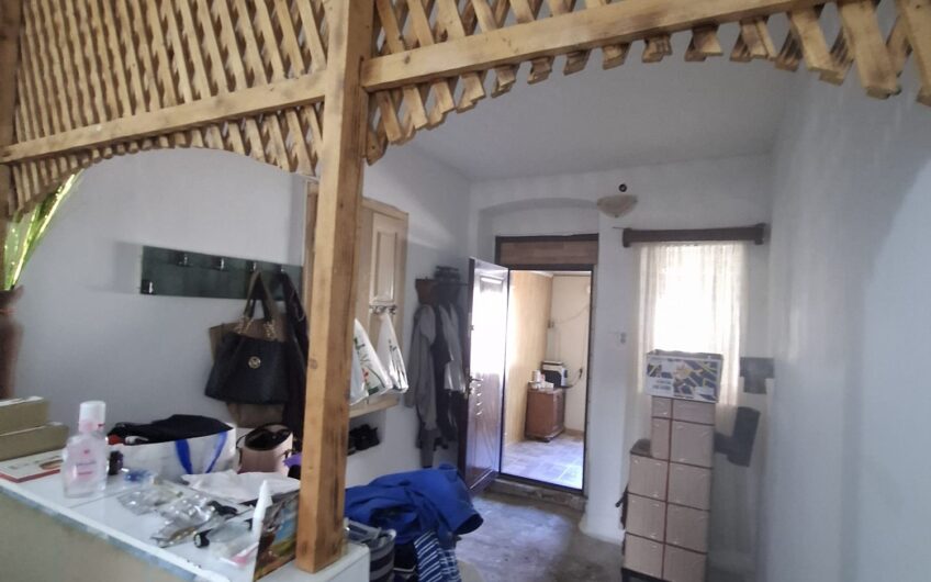0CAZIE!  Gelu [Varias] – Casa  6  Camere [Caramida] – Proiect 2 Familii – Teren Generos