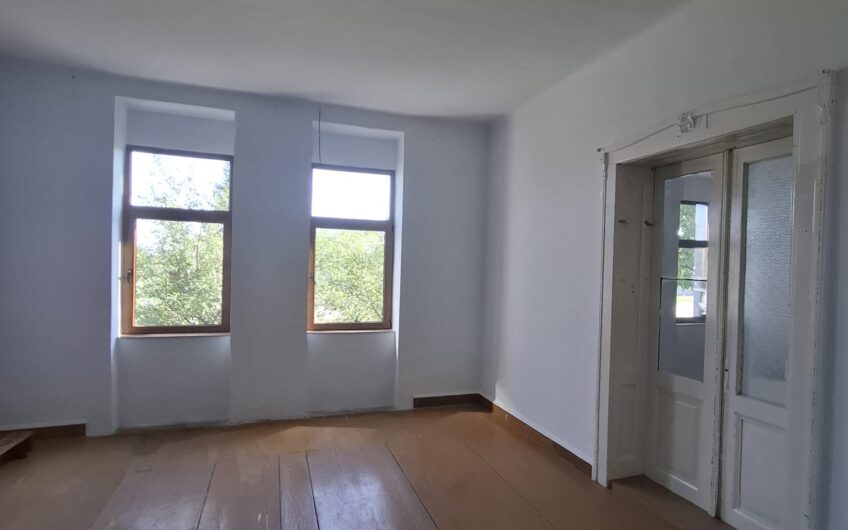 0CAZIE!  Gelu [Varias] – Casa  6  Camere [Caramida] – Proiect 2 Familii – Teren Generos