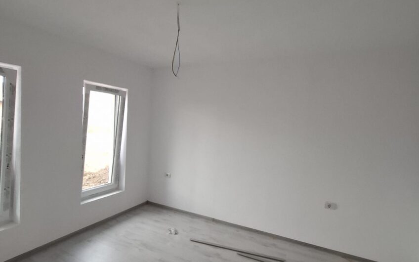 Sanandrei – Duplex Parter