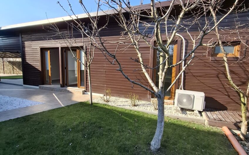 Sanandrei   Casa 4 Camere   + Garsoniera +  Teren