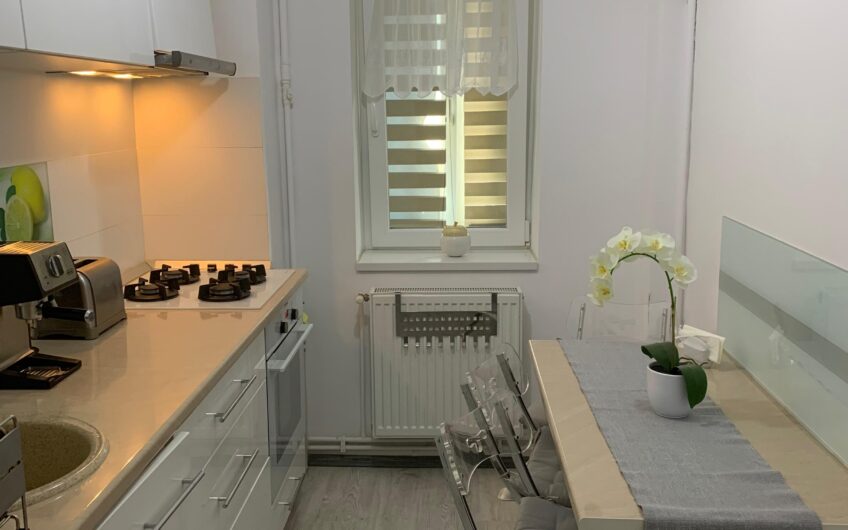 Sagului-2 camere- Decomandat-50 mp- et. 6/10