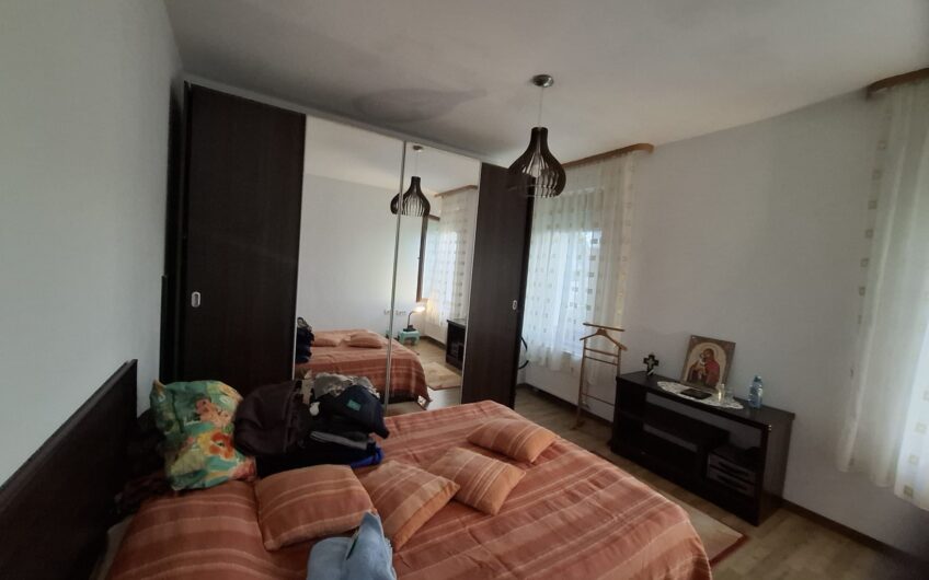 Sanandrei – Casa [Parter] 6 Camere – Anexa – Garaj -Teren Generos