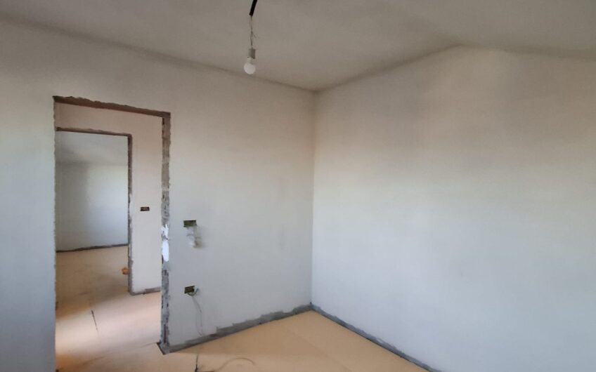 Sanandrei – Casa Individuala 5 Camere – Teren