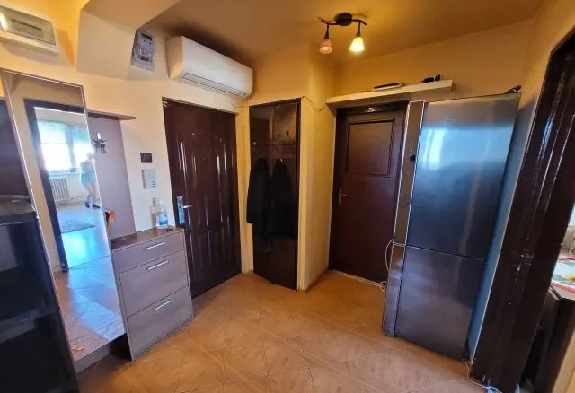 Circumvalatiunii – Apartament 2  Camere – Decomandat