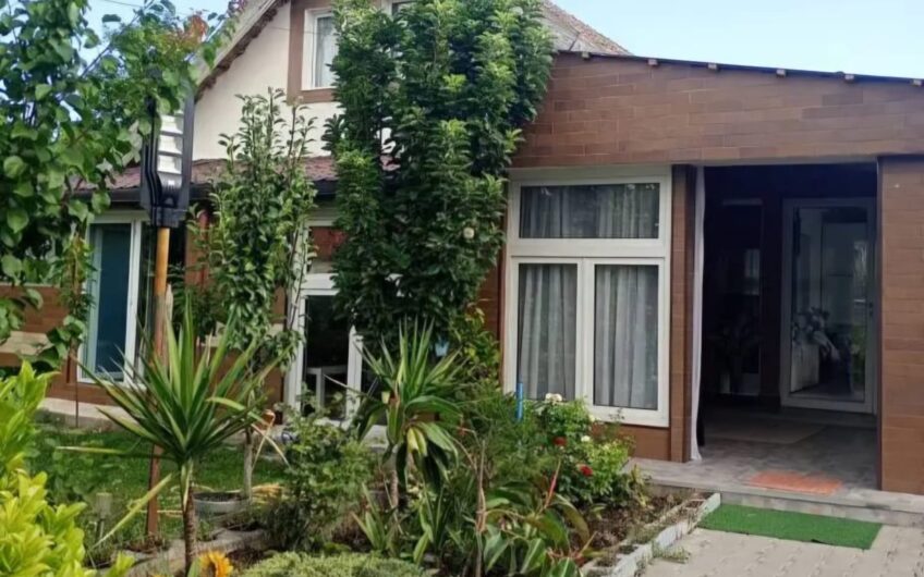 Varias – Casa Individuala 4 Camere [P] – Teren