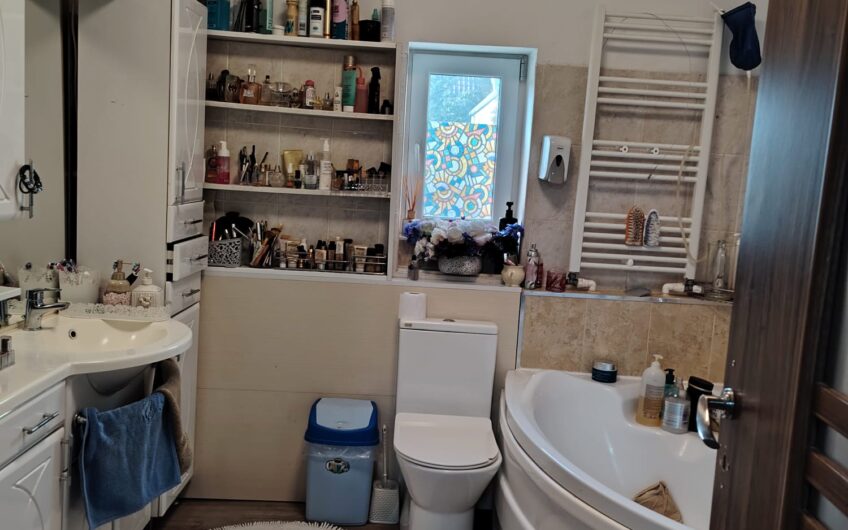 Varias – Casa Individuala 4 Camere [P] – Teren